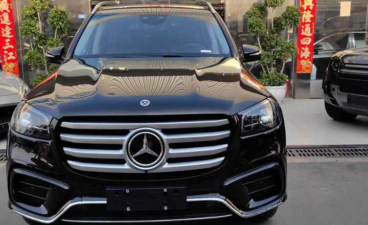 奔驰 GLS 2024款 GLS 450 4MATIC 时尚型