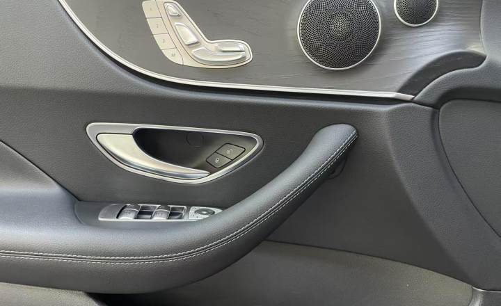 奔驰 E级(进口) 2021款 E 260 轿跑车