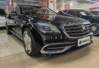 奔驰 迈巴赫S级 2018款 S 560 4MATIC