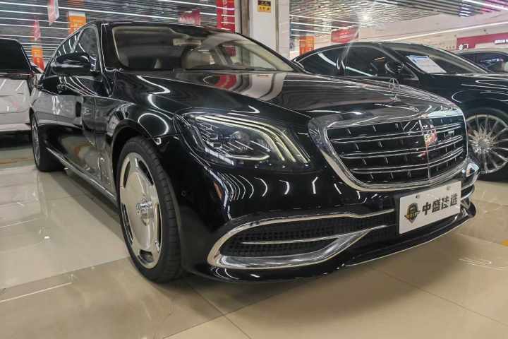奔驰 迈巴赫S级 2018款 S 560 4MATIC