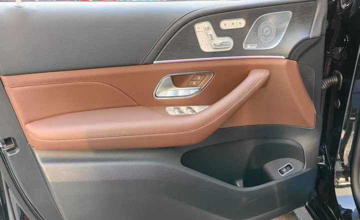 奔驰 GLS 2024款 GLS 450 4MATIC 时尚型