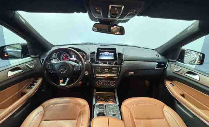 奔驰 GLS 2016款 GLS 500 4MATIC