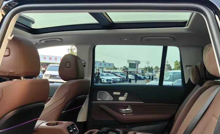 奔驰 GLS 2024款 GLS 450 4MATIC 时尚型