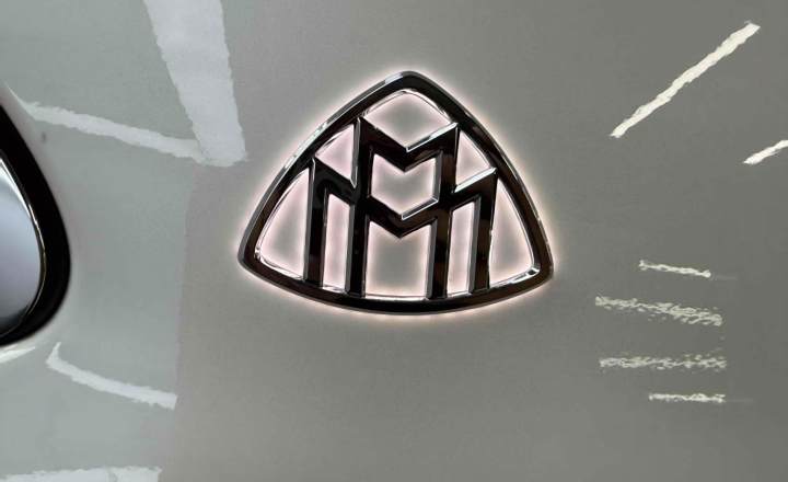 奔驰 迈巴赫S级 2023款 S 580 4MATIC
