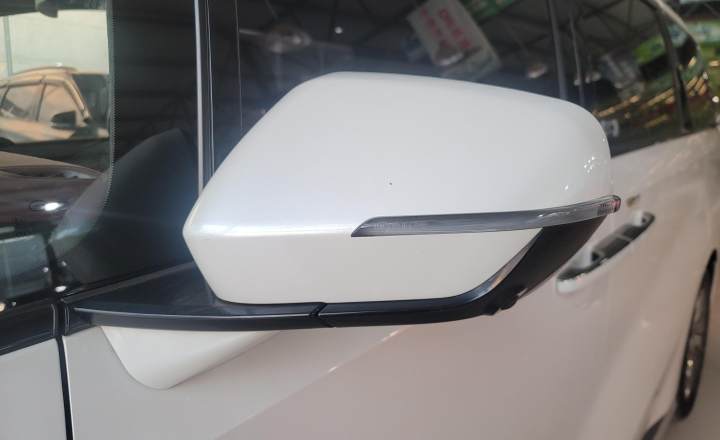 广汽传祺 传祺M8 2023款 宗师系列 400T 至尊版