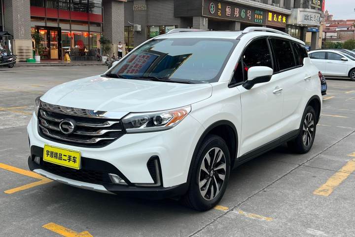 广汽传祺 传祺GS4 235T 自动两驱精英版