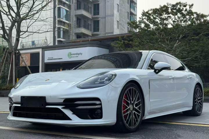 保时捷 Panamera Panamera 4 行政加长版 3.0T