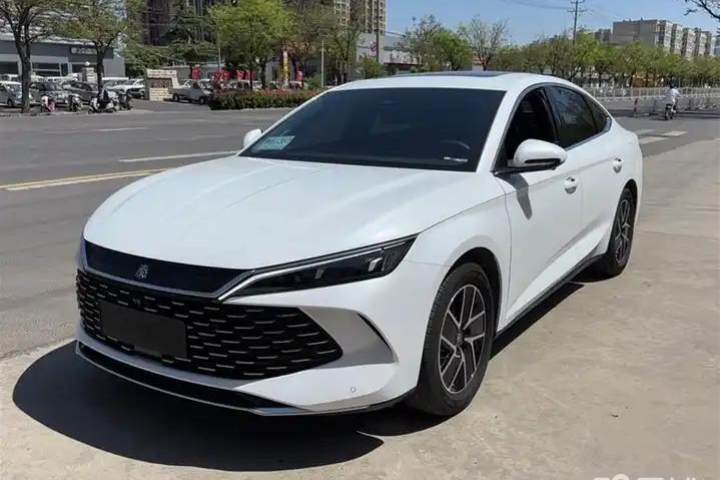 比亚迪 秦L 2024款 DMi 80KM领先型