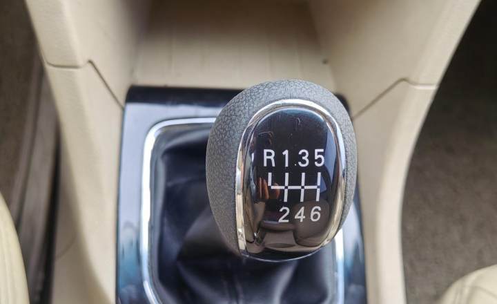 宝骏 730 2016款 1.5L 手动舒适型 7座 国V