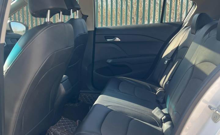 雪佛兰 科沃兹 2019款 320 自动欣悦版