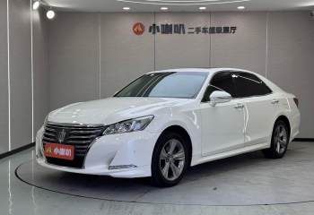 丰田 皇冠 2015款 2.0T 时尚版