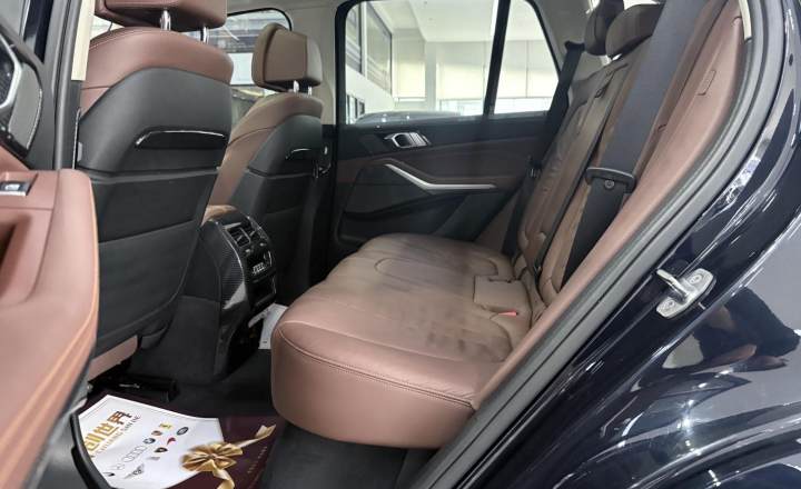 宝马 X5(进口) 2019款 xDrive40i 尊享型 M运动套装