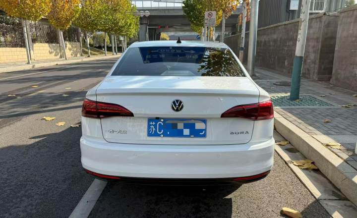 大众 宝来 2021款 1.5L 自动时尚智联版