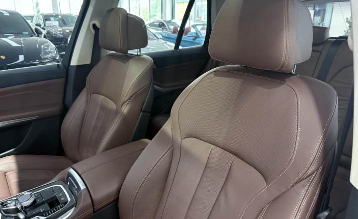 宝马 X5(进口) 2019款 xDrive40i 尊享型 M运动套装