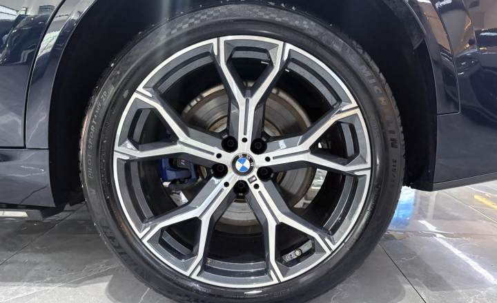 宝马 X5(进口) 2019款 xDrive40i 尊享型 M运动套装