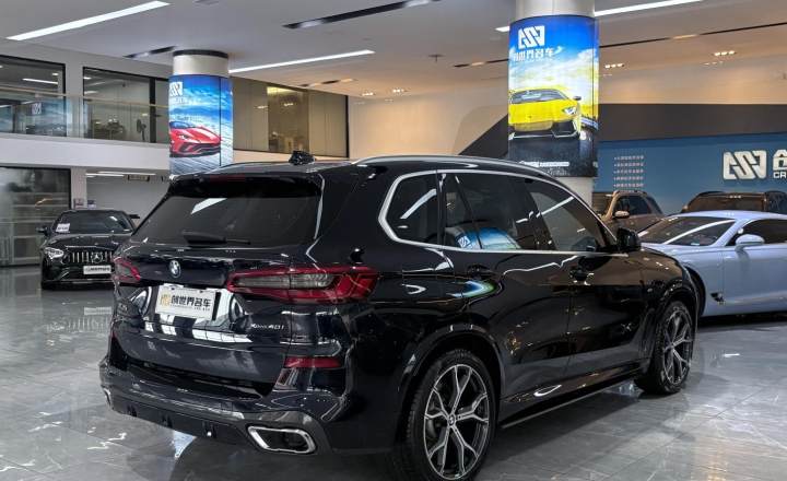 宝马 X5(进口) 2019款 xDrive40i 尊享型 M运动套装