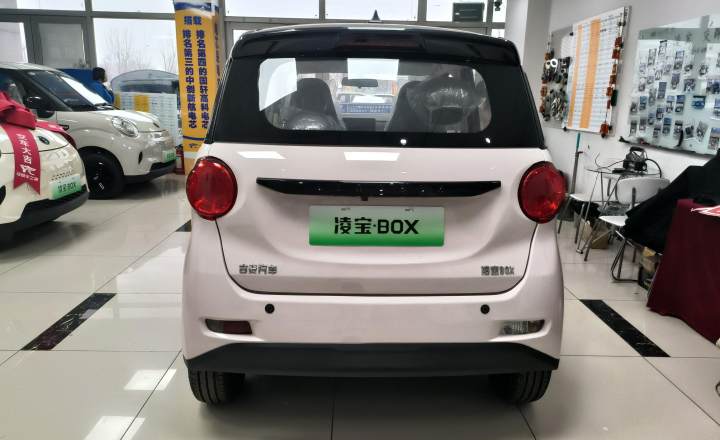 凌宝汽车 凌宝BOX 2025款 140km 青柠版