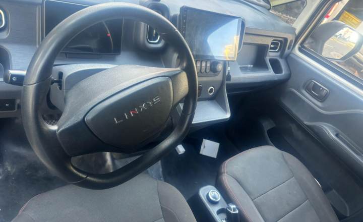 菱势汽车 菱势黄金仓 2024款 经济版 头等仓