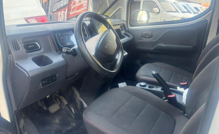 菱势汽车 菱势黄金仓 2024款 经济版 头等仓