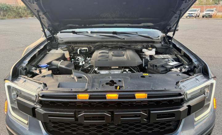 福特 游骑侠Ranger 2023款 探迹四驱自动越野版 汽油