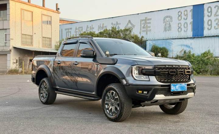 福特 游骑侠Ranger 2023款 探迹四驱自动越野版 汽油