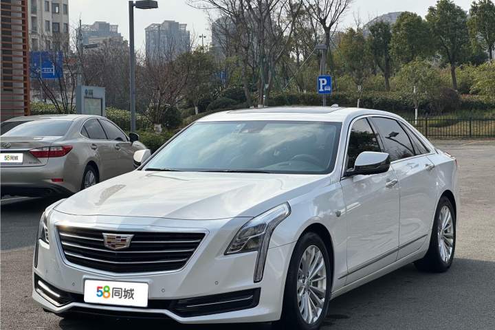 凯迪拉克 CT6 28T 豪华型