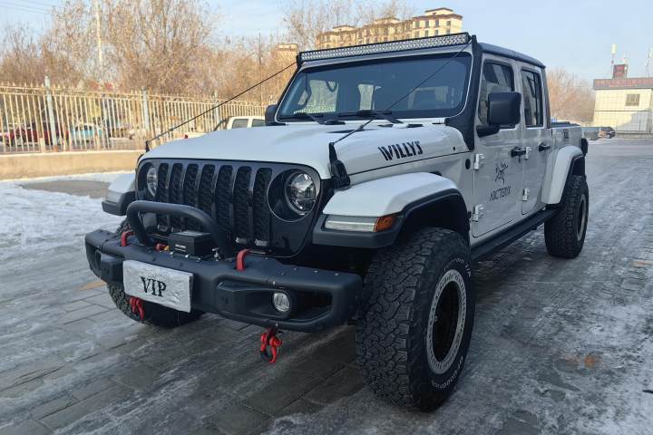 Jeep 角斗士 3.6L 先行版
