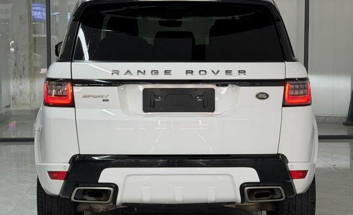 路虎 揽胜运动 2020款 3.0 L6 SE