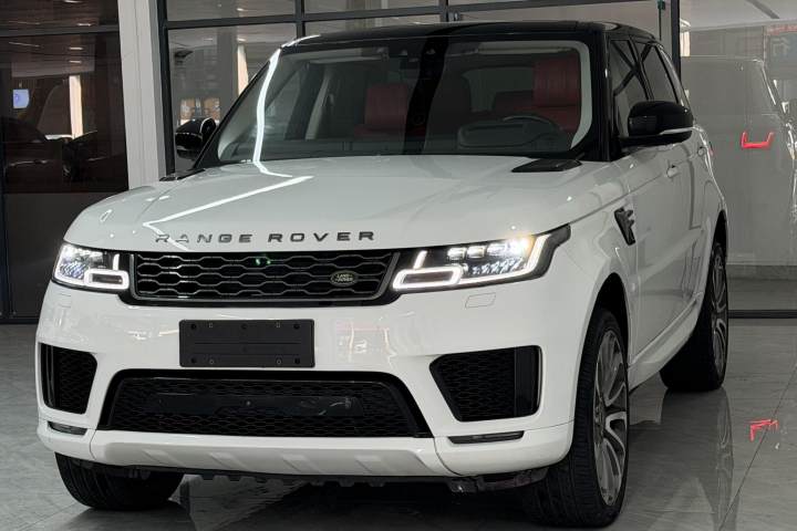 路虎 揽胜运动 2020款 3.0 L6 SE