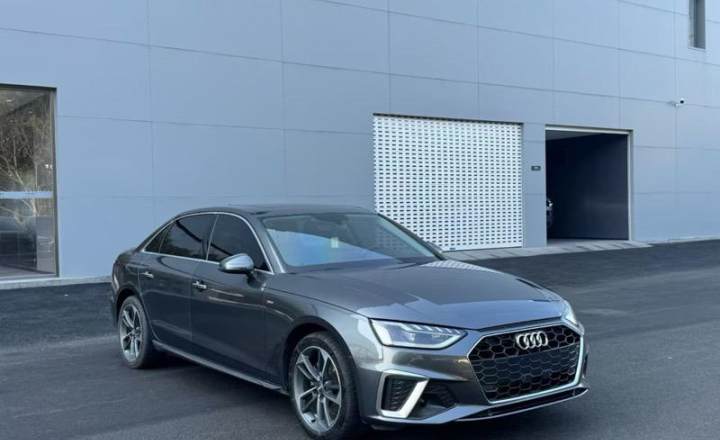 奥迪 A4L 2020款 40 TFSI 时尚动感型