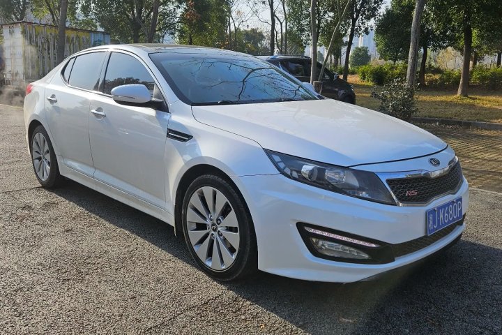 起亚 K5 2.0L 自动DLX-2特别版