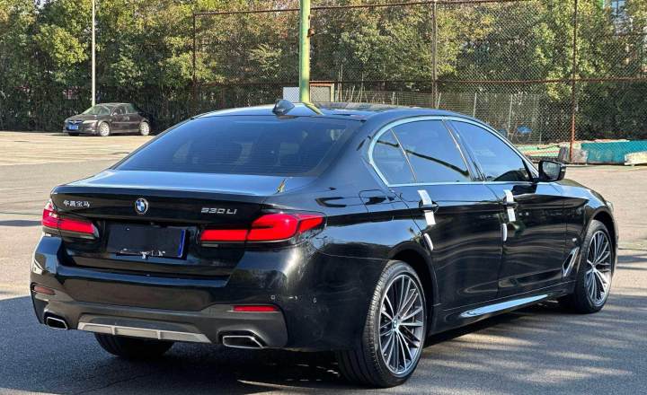 宝马 5系 2021款 530Li 领先型 M运动套装