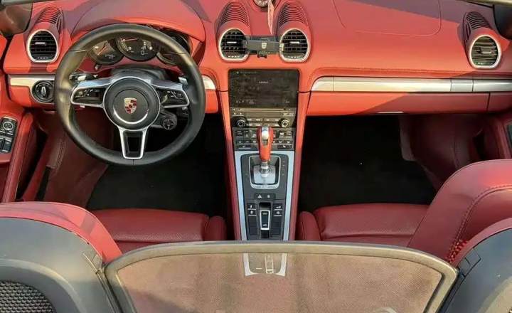 保时捷 718 2016款 Boxster 2.0T