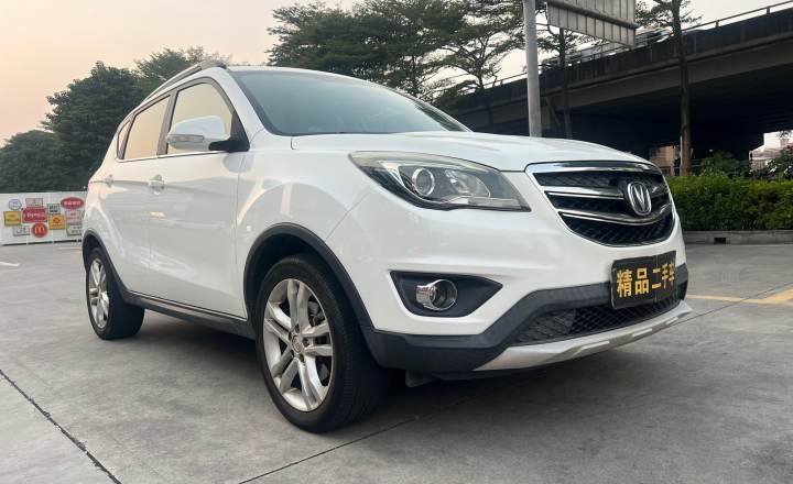 长安 CS35 2017款 1.5T 手动豪华运动型