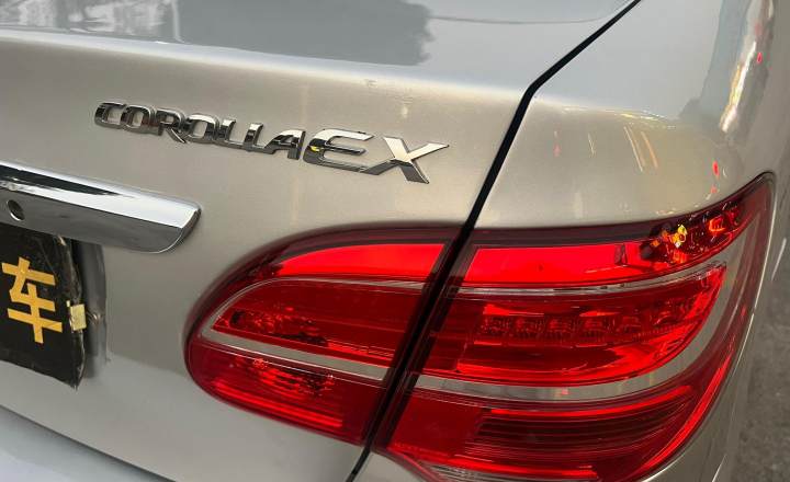 丰田 花冠 2013款 1.6L 自动卓越版