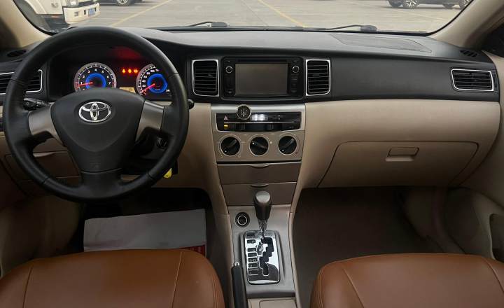 丰田 花冠 2013款 1.6L 自动卓越版