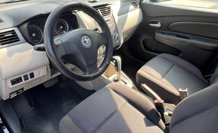 启辰 R50 2016款 1.6L 自动精英版