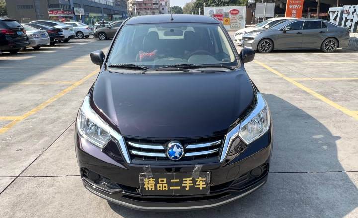 启辰 R50 2016款 1.6L 自动精英版