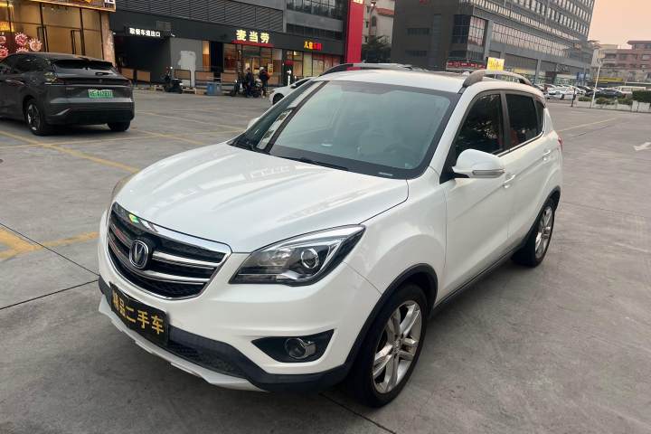 长安 CS35 2017款 1.5T 手动豪华运动型