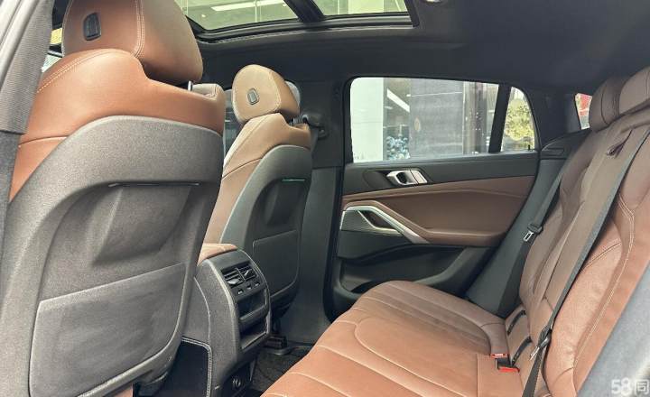 宝马 X6 2020款 xDrive40i M运动套装