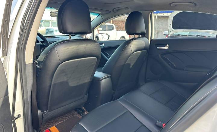 起亚 K3 2016款 1.6L 自动DLX