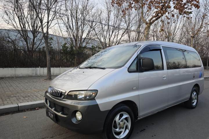 江汽集团 瑞风 2.0L穿梭 汽油长轴标准版HFC4GA3-3D