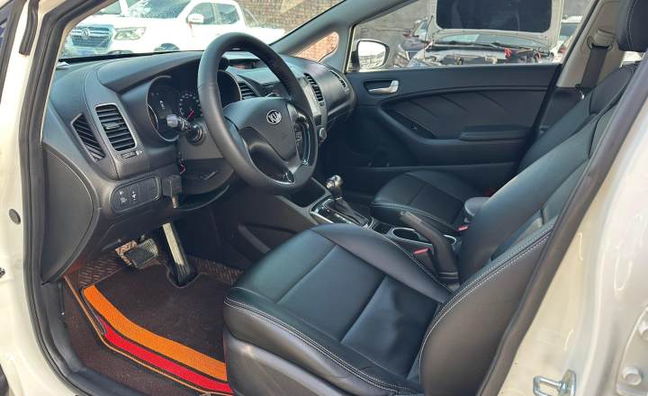 起亚 K3 2016款 1.6L 自动DLX