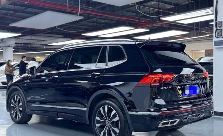 大众 途观L 2022款 330TSI 自动两驱RLine旗舰版