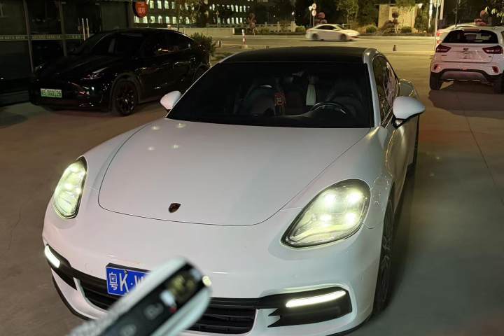 保时捷 Panamera Panamera 3.0T