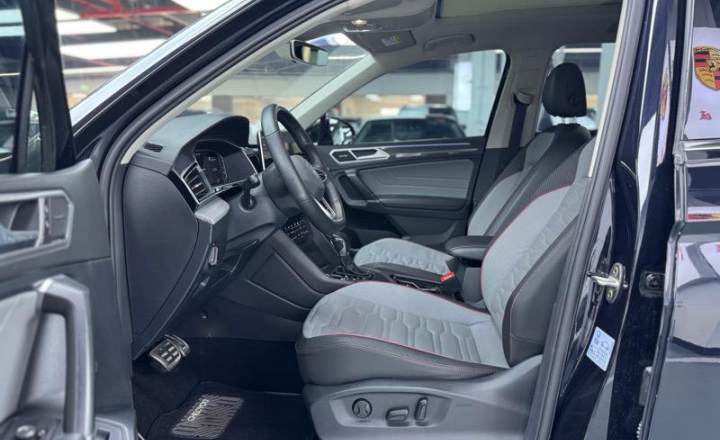 大众 途观L 2022款 330TSI 自动两驱RLine旗舰版