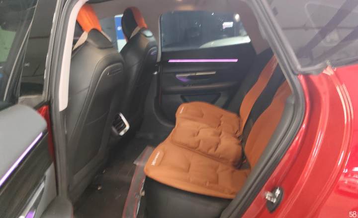 小鹏 P7 2021款 670G