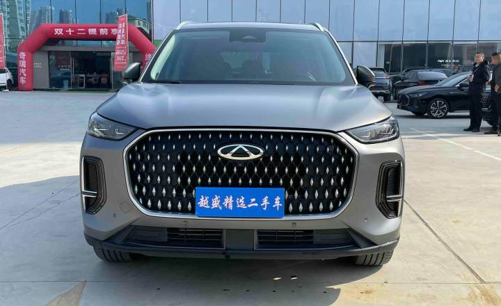 奇瑞 瑞虎8L 2024款 2.0T 两驱尊贵版 5座