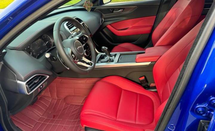 捷豹 XEL 2020款 2.0T 200PS RDYNAMIC S进取运动版