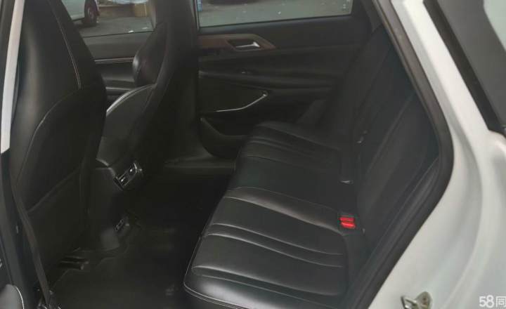 小鹏 P5 2022款 550E